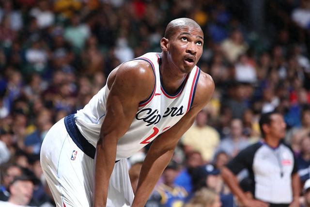 什琴斯尼迎来西甲首秀 年龄34岁283天创纪录